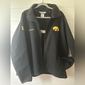 Iowa Hawkeyes | XL Columbia Softshell